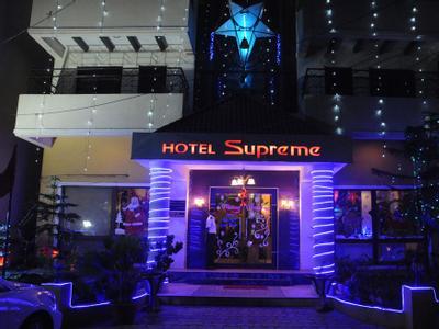 Hotel Supreme by OYO - Bild 2