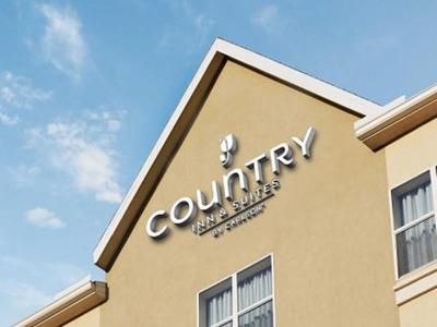 Hotel Country Inn & Suites by Radisson, Bakersfield, CA - Bild 2