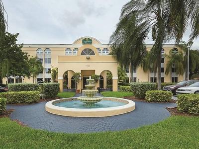 Hotel La Quinta Inn & Suites by Wyndham Miami Lakes - Bild 3