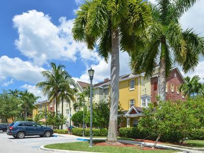 Hotel TownePlace Suites Miami Lakes - Bild 2