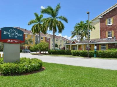 Hotel TownePlace Suites Miami Lakes - Bild 4