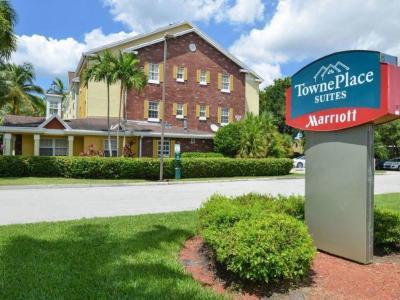 Hotel TownePlace Suites Miami Lakes - Bild 3