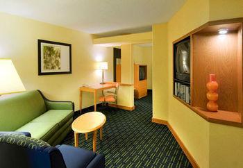 Fairfield Inn & Suites Emporia I-95 - Bild 1