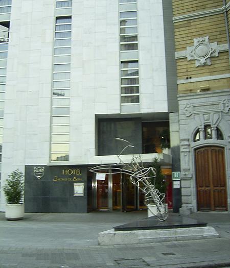 Hotel Mercure Bilbao Jardines De Albia - Bild 1