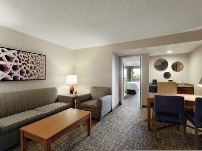 Hotel Embassy Suites Santa Ana Orange County Airport North - Bild 4