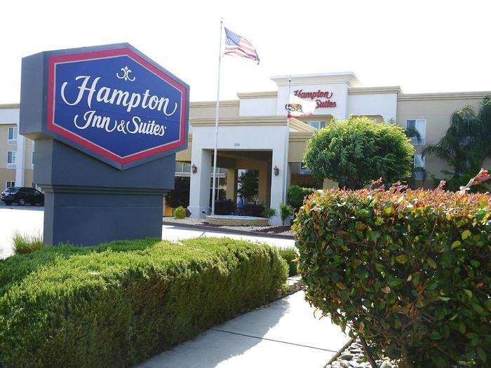 Hotel Hampton Inn & Suites Red Bluff - Bild 1