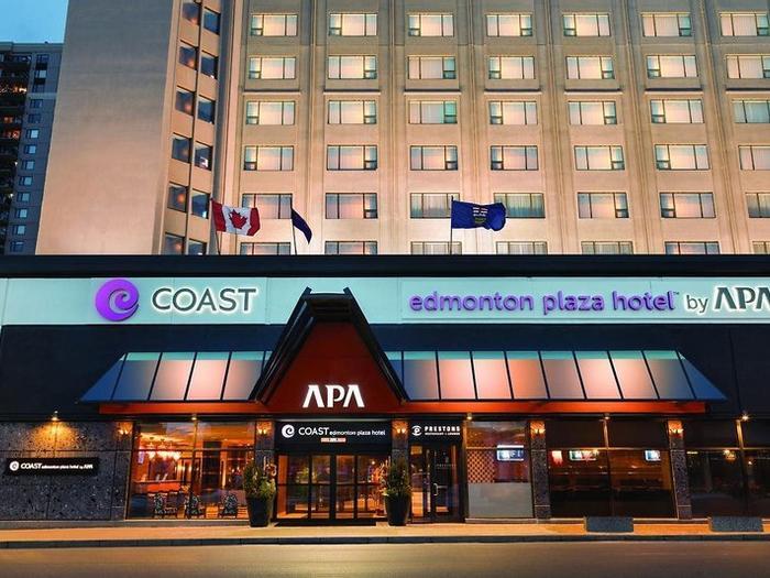 Coast Edmonton Plaza Hotel by APA - Bild 1
