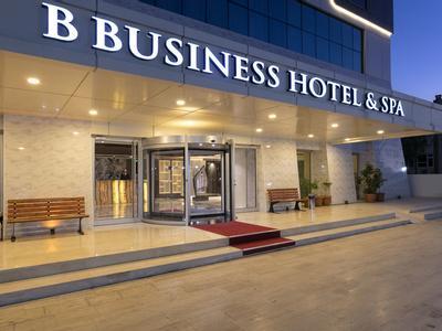 B Business Hotel & Spa - Bild 3