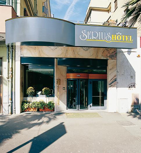 Hotel LHP Napoli Palace & SPA - Bild 1