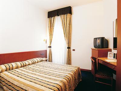 Hotel LHP Napoli Palace & SPA - Bild 3