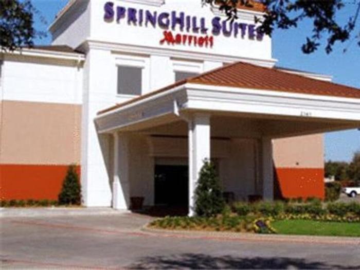 Hotel SpringHill Suites Dallas NW Highway at Stemmons/I-35E - Bild 1