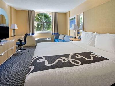 Hotel La Quinta Inn & Suites by Wyndham Sunrise - Bild 4