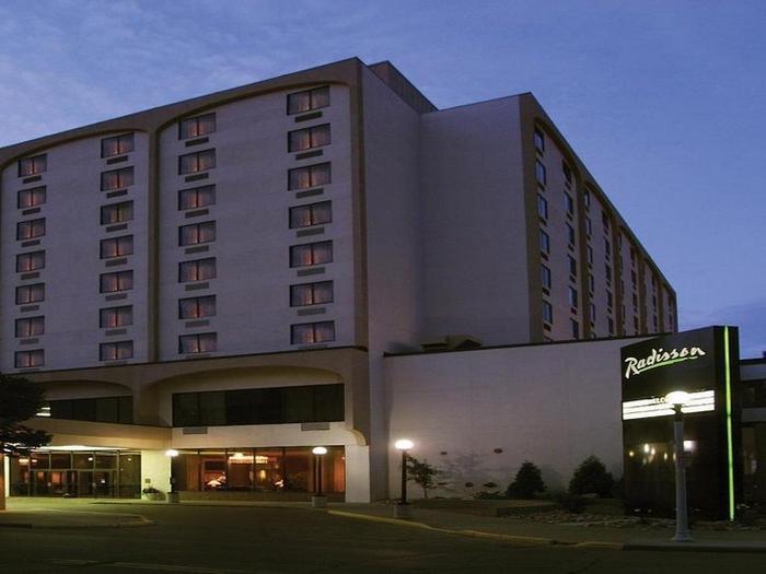 Radisson Hotel Bismarck - Bild 1