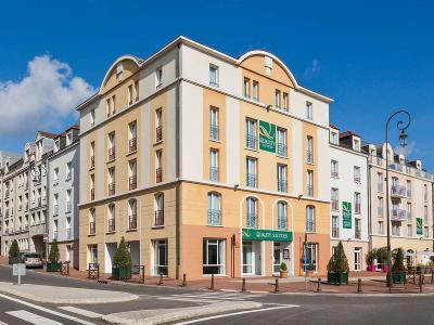 Hotel Quality Suites Maisons-Laffitte Paris Ouest - Bild 2