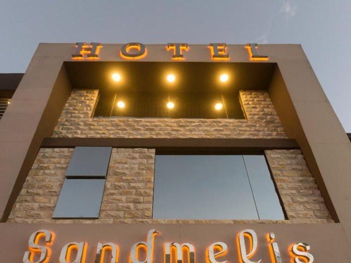 Hotel Sandmelis - Bild 1
