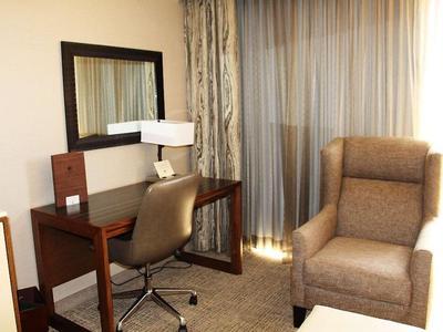 Hotel DoubleTree by Hilton Fresno Convention Center - Bild 3