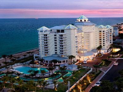 Hotel Pelican Grand Beach Resort - Bild 3