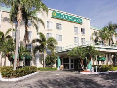 Hotel La Quinta Inn & Suites by Wyndham Sunrise Sawgrass Mills - Bild 3