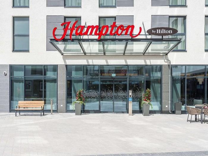 Hotel Hampton By Hilton Munich City West - Bild 1