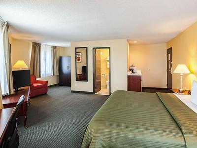 Hotel Quality Inn & Suites - Bild 3