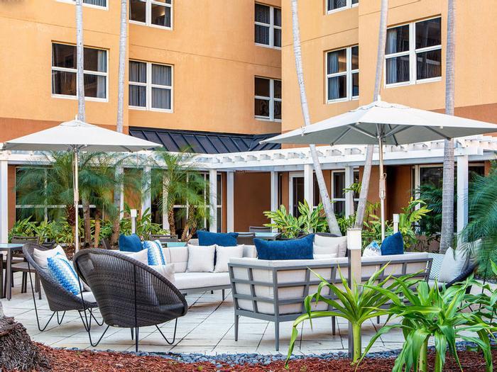 Hotel Courtyard Miami Aventura Mall - Bild 1