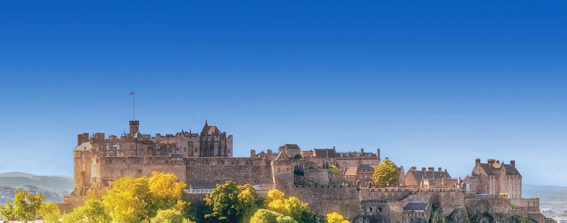 Flug nach Edinburgh buchen