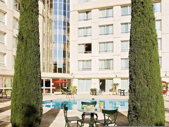 Hotel Novotel Suites Montpellier - Bild 1