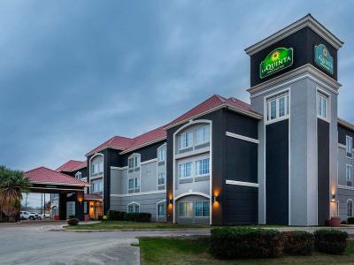 Hotel La Quinta Inn & Suites by Wyndham Seguin - Bild 3