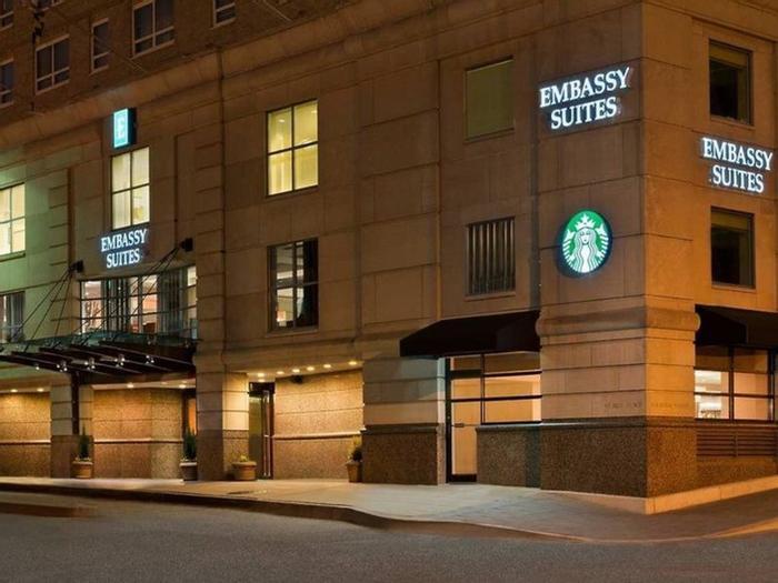 Embassy Suites by Hilton Baltimore Inner Harbor - Bild 1