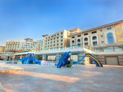 Merit Royal Premium Hotel & Casino - Bild 4