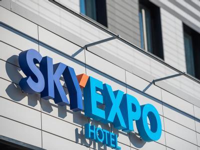 Skyexpo Hotel - Bild 2