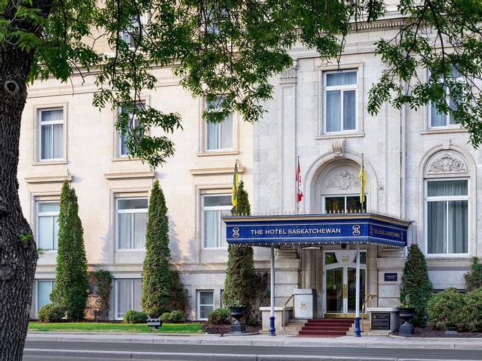 The Hotel Saskatchewan - Bild 1
