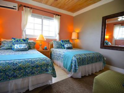 Hotel Rollezz Villas Beach Resort - Bild 3