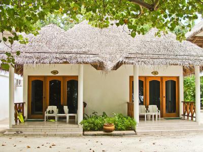 Hotel Fihalhohi Maldives - Bild 2