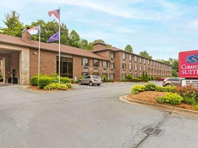 Hotel Comfort Suites Boone - University Area - Bild 2