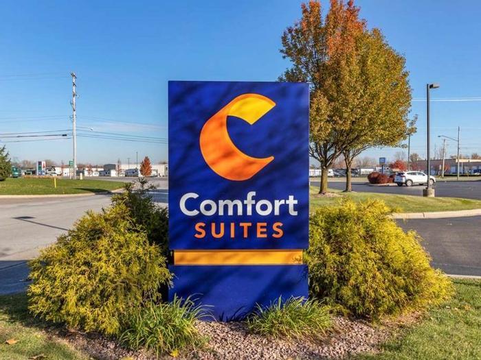 Hotel Comfort Suites South - Bild 1
