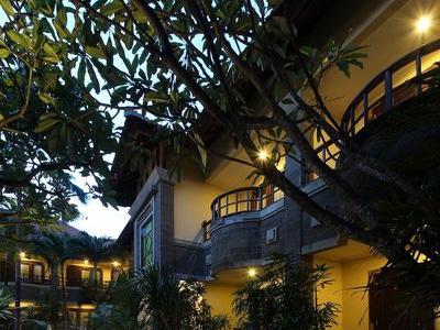 Hotel Adhi Jaya - Bild 5
