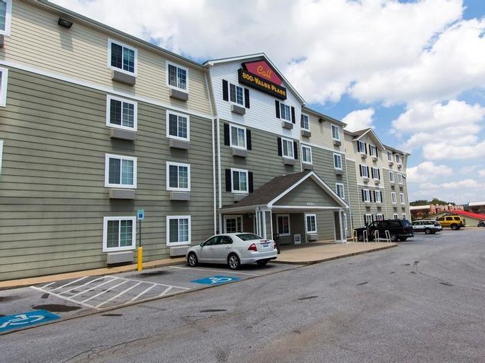 Extended Stay America Select Suites Fayetteville I-49 - Bild 1
