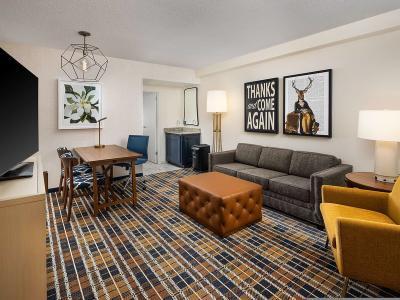 Hotel Embassy Suites by Hilton Atlanta Buckhead - Bild 4