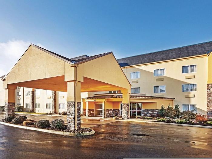Hotel La Quinta Inn & Suites by Wyndham Knoxville Airport - Bild 1