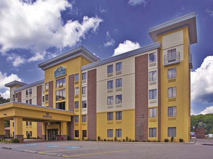 Hotel La Quinta Inn & Suites by Wyndham Elkview - Charleston NE - Bild 1