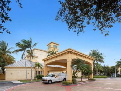 Hotel La Quinta Inn & Suites by Wyndham Miami Airport West - Bild 3