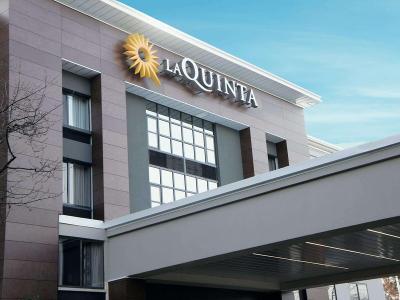 Hotel La Quinta Inn & Suites by Wyndham Raleigh Downtown North - Bild 2