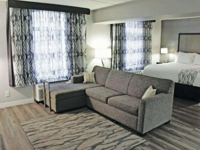 Hotel La Quinta Inn & Suites by Wyndham Raleigh Downtown North - Bild 5