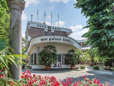 Hotel Mini Palace - Bild 2