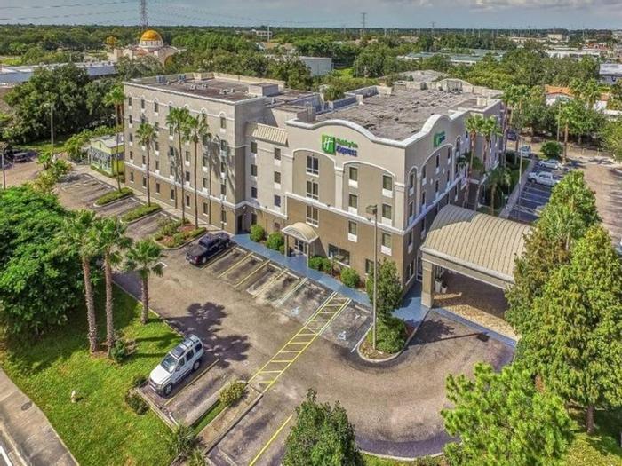 Hotel Holiday Inn Express & Suites Clearwater/Us 19 N - Bild 1