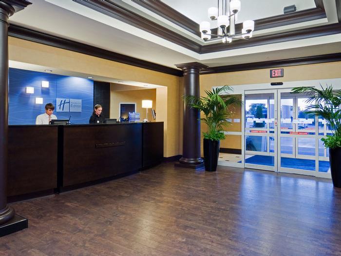 Hotel Holiday Inn Express Columbia - Fort Jackson - Bild 1