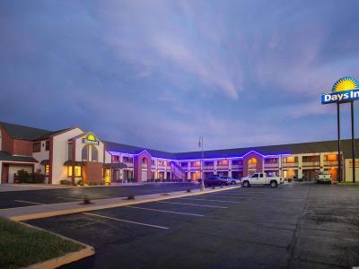 Hotel Days Inn by Wyndham Wichita West Near Airport - Bild 5