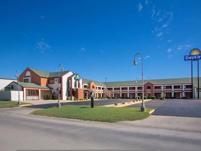 Hotel Days Inn by Wyndham Wichita West Near Airport - Bild 4