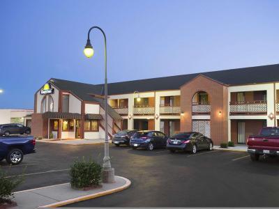 Hotel Days Inn by Wyndham Wichita West Near Airport - Bild 3